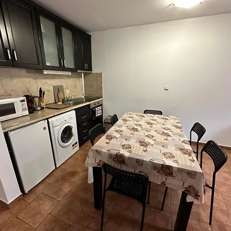 Private In Prespa * Bansko