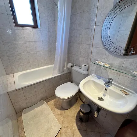 Private In Prespa بانسكو