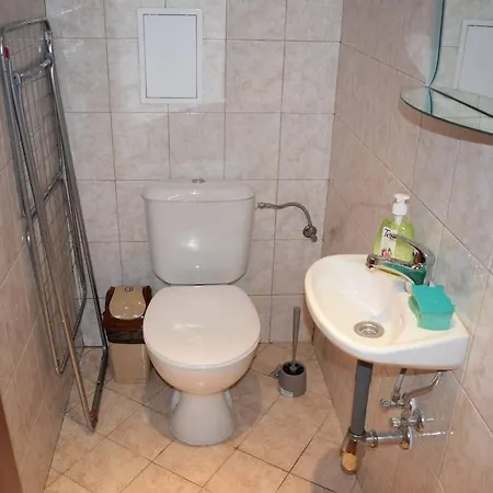 Private In Prespa شقة